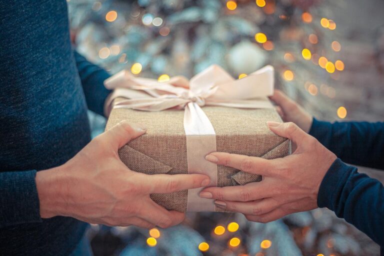 Birthday Special Gifts Ideas for Girlfriend
