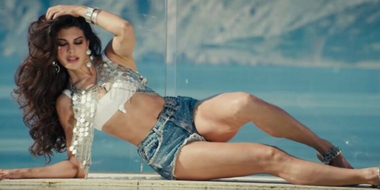 Hottest actress of Bollywood Jacqueline Fernandez