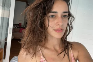Read more about the article Ananya Pandey Teases Winters Through Her Hotness in Maldives