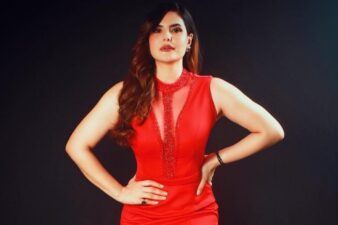 Zareen Khan: Hottest Actress Resembles with the Rose in Red Gown