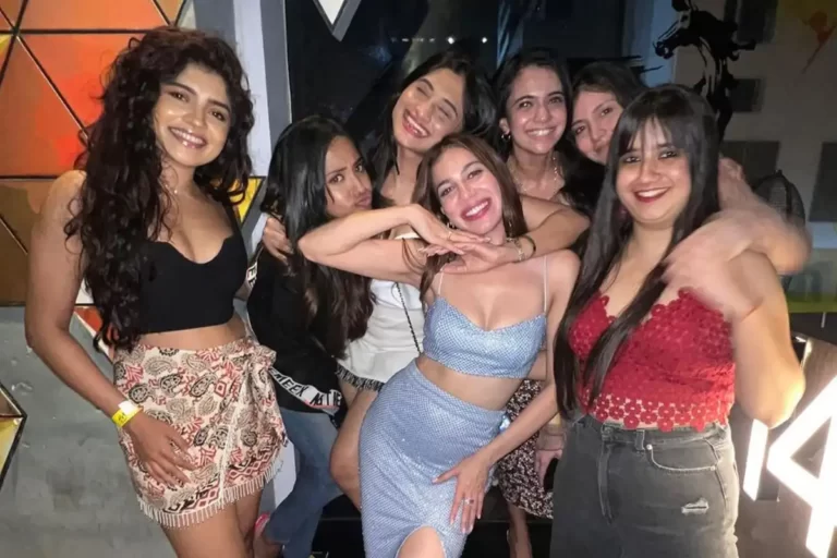 Palak Purswani Celebrating Birthday with Friends